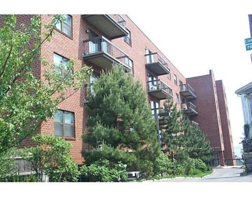 apt-205-12 Chancery Ct, Lynn, MA, 01902-4235 | Card Image