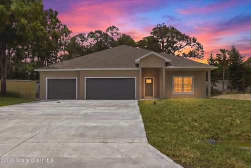 815 Walden Blvd Se, PALM BAY, FL, 32909-6684 | Card Image
