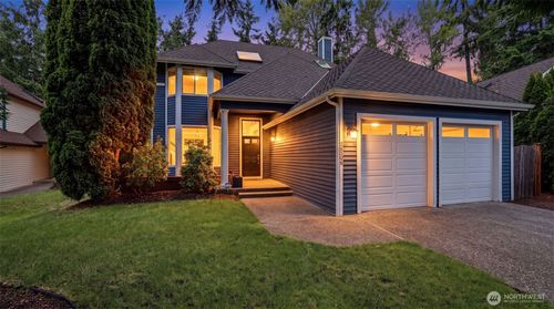 25506 Se 41st Ct, Sammamish, WA, 98029-7769 | Card Image