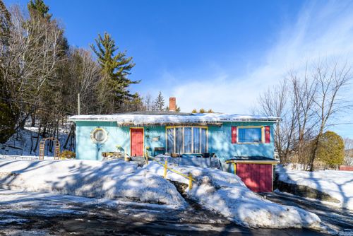 12 11th St, Berlin, NH, 03570-3850 | Card Image