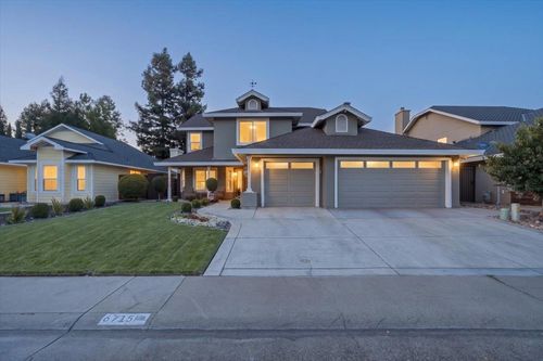 6715 Ashington Way, Elk Grove, CA, 95758 | Card Image