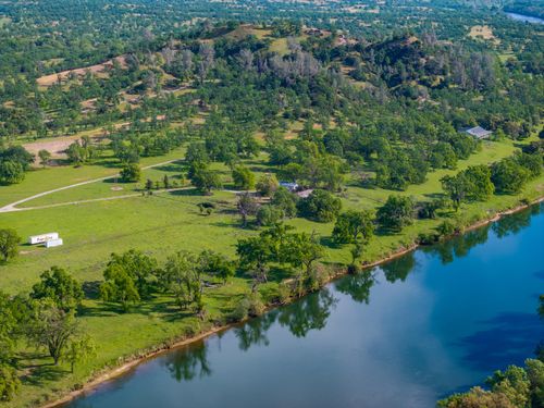 22090 Forbes Way, Red Bluff, CA, 96080-8005 | Card Image