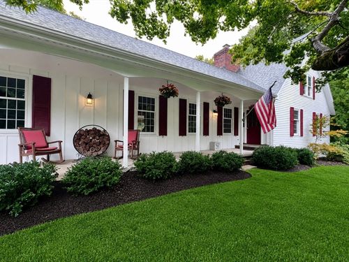 17 Noon Hill Avenue, Norfolk, MA, 02056 | Card Image