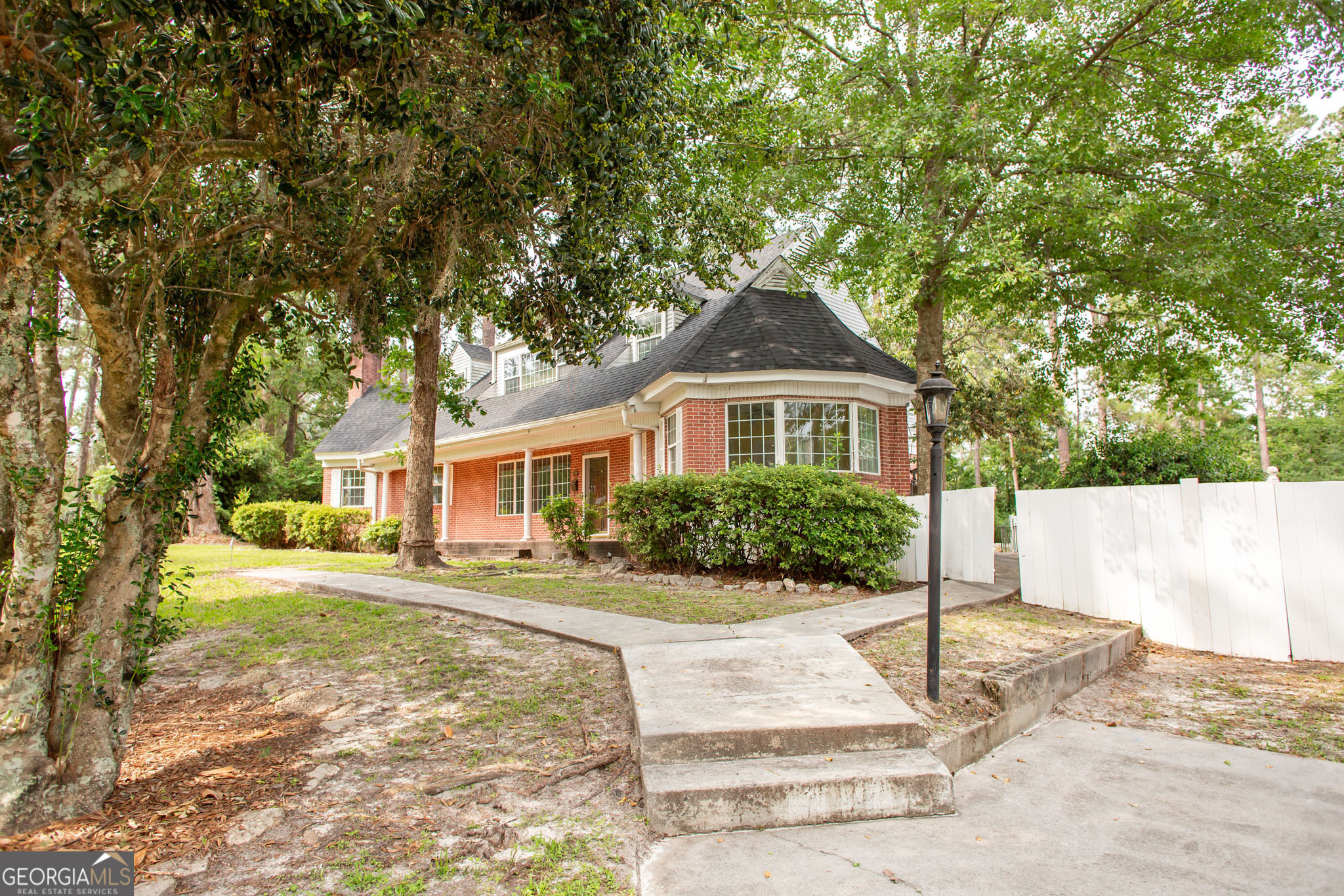 Residential in Waycross