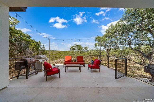 155 Restless Wind, House other with 4 bedrooms, 3 bathrooms and null parking in Spring Branch TX | Image 27