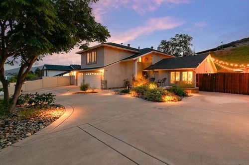1734 Treseder Cir, El Cajon, CA, 92019-3827 | Card Image