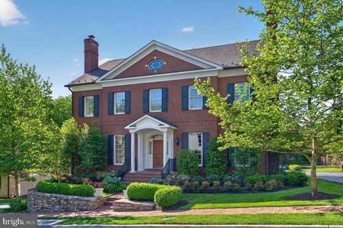 1935 Foxview Cir Nw, WASHINGTON, DC, 20007-1132 | Card Image