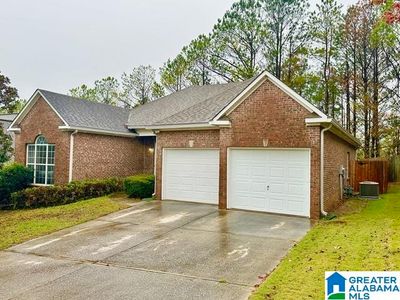 111 Village Lane, House other with 3 bedrooms, 2 bathrooms and null parking in PELHAM AL | Image 2