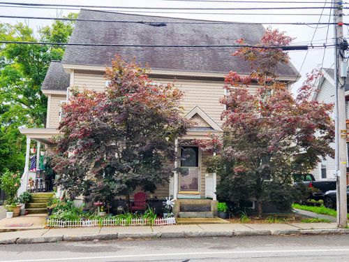 70-68-70 Kinsley St, Nashua, NH, 03060-3749 | Card Image