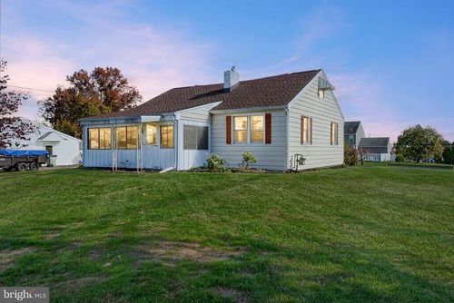 1705 Virginia Ave, DOVER, PA, 17315-3865 | Card Image