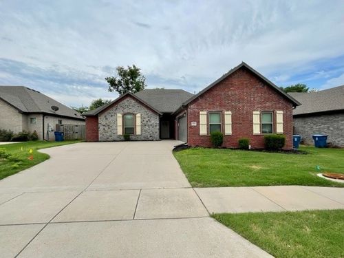 2903 Sw Briar Creek Ave, Bentonville, AR, 72713-6028 | Card Image