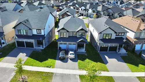 2607 Sheffield Blvd, London, ON, N6M0G4 | Card Image