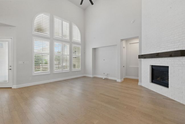 2205 Sandrellan St, House other with 4 bedrooms, 4 bathrooms and null parking in Aledo TX | Image 10