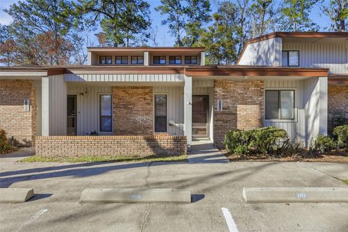 3952 Nw 27th Ln, GAINESVILLE, FL, 32606-6650 | Card Image