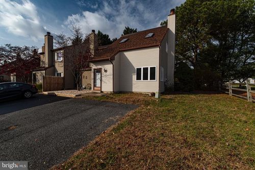 59 Valley Cir, NEWARK, DE, 19711-6786 | Card Image