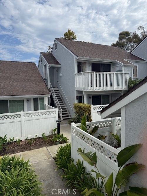 17 Terrace Cir, Laguna Niguel, CA, 92677-4109 | Card Image