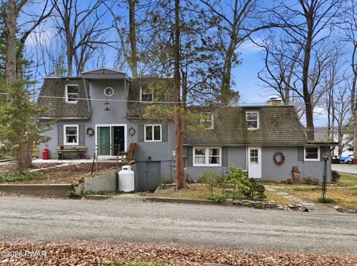 101 Spruce Rd, Tafton, PA, 18464-7787 | Card Image