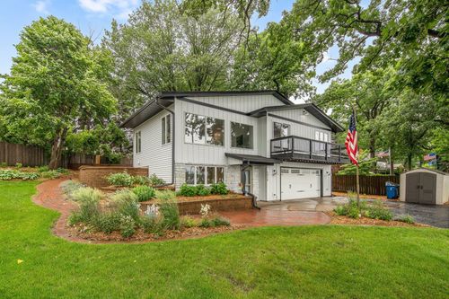 5919 Otter Lake Rd, White Bear Tp, MN, 55110-6420 | Card Image