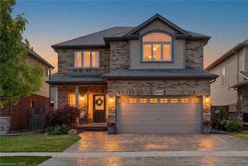 4896 Alexandra Ave, Beamsville, ON, L3J1M1 | Card Image