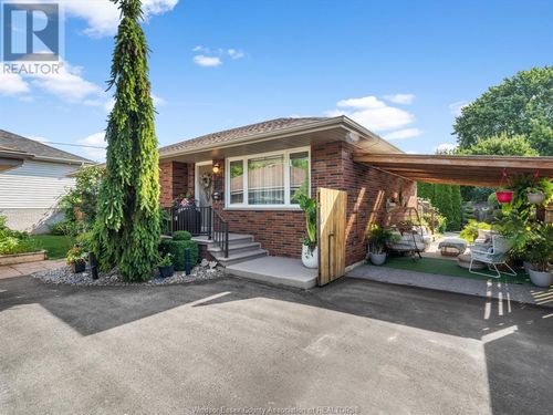 2950 Lauzon Rd, Windsor, ON, N8T2Z8 | Card Image
