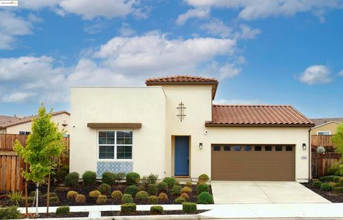 5506 Monte Vista Way, Antioch, CA, 94531-7212 | Card Image