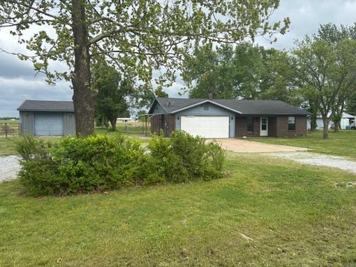 15514 Airport Rd, Siloam Springs, AR, 72761-9145 | Card Image