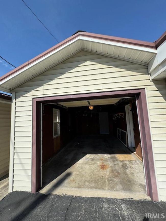 1189 E Vincennes St, House other with 2 bedrooms, 1 bathrooms and null parking in Linton IN | Image 4
