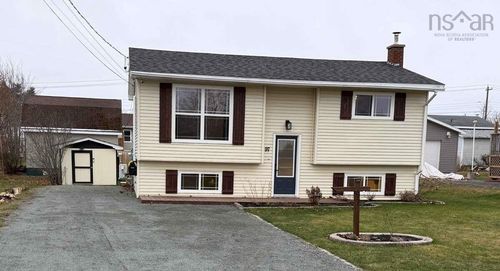 97 Maple St, Pictou, NS, B0K1H0 | Card Image