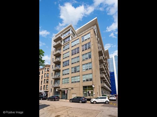 706-770 W Gladys Ave, Chicago, IL, 60661-5444 | Card Image