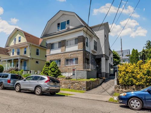 51 Tower Pl, Yonkers, NY, 10703-2264 | Card Image