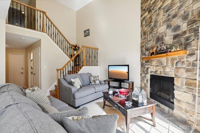 144 Nebula Rd, Townhouse with 2 bedrooms, 3 bathrooms and null parking in Piscataway NJ | Image 6