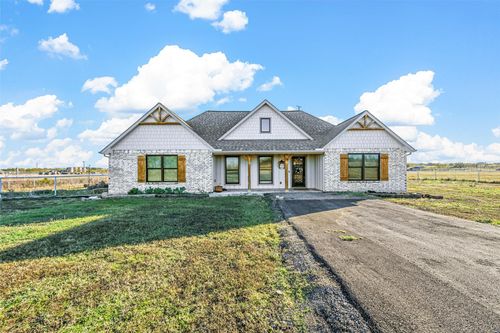 7145 Donald Rd, Krum, TX, 76249-8107 | Card Image
