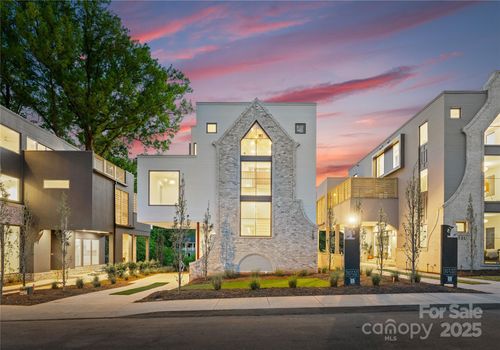 719 Charles Ave, Charlotte, NC, 28205-1528 | Card Image