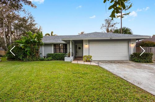 911 Citrus Pl, Wellington, FL, 33414-8206 | Card Image
