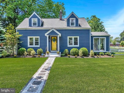 10 Shaw Dr, KINGSTON, NJ, 08528-9001 | Card Image