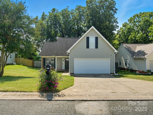 7321 Mapleridge Dr, Charlotte, NC, 28210-6529 | Card Image
