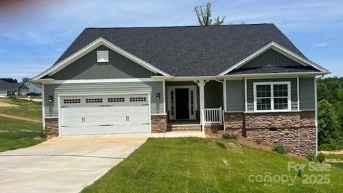 10-111 High Rock Ct, Statesville, NC, 28677-9819 | Card Image