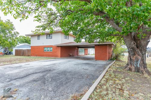 1150 W Lake Dr, Hamlin, TX, 79520-2820 | Card Image