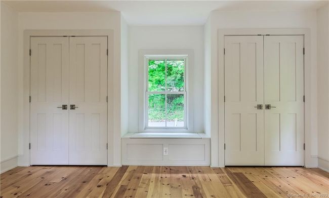 The Window Seat opens to a cedar lined storage area below. | Image 31