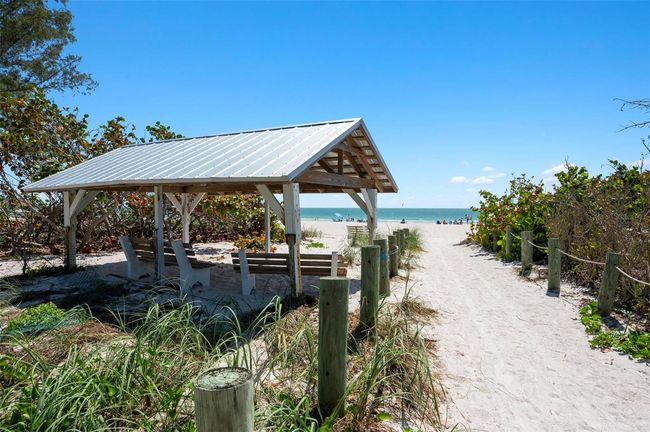 204 75 Th St, House other with 3 bedrooms, 2 bathrooms and null parking in HOLMES BEACH FL | Image 70
