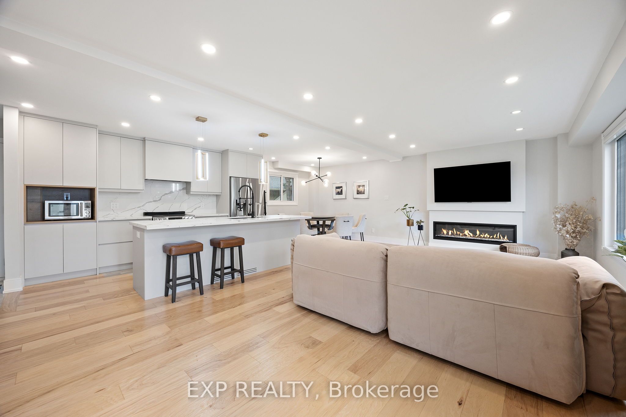 Residential in Whitchurch-Stouffville 3