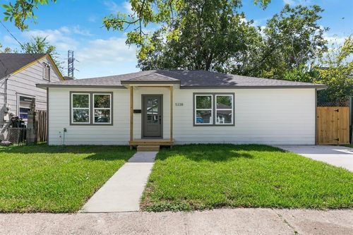 5338 Pease St, Houston, TX, 77023-2040 | Card Image