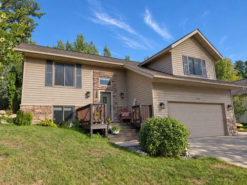 707 5th St S, Walker, MN, 56484-2214 | Card Image