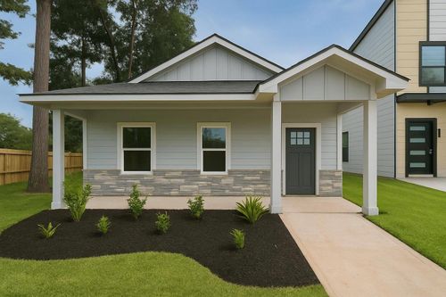 16942 Balmoral, Montgomery, TX, 77316-2987 | Card Image