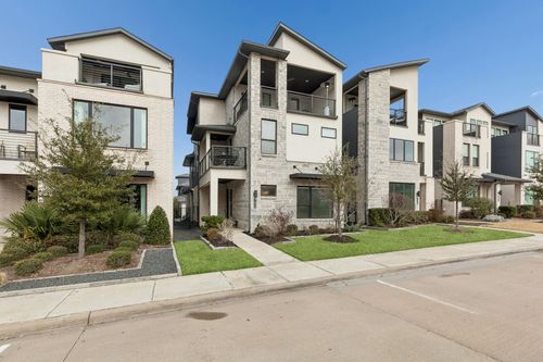 7424 Collin Mckinney Pkwy, Mckinney, TX, 75070-2728 | Card Image