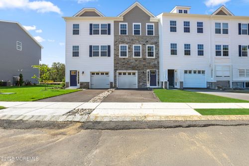 177 Mantoloking Dr, Jackson, NJ, 08527-3225 | Card Image