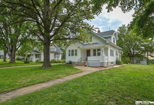 712 Park St, Syracuse, NE, 68446-9507 | Card Image