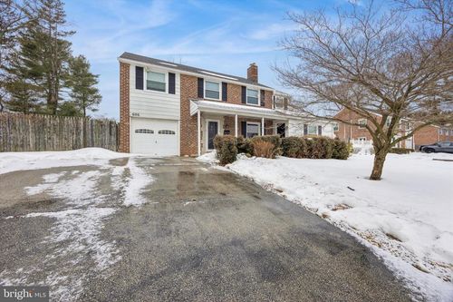 606 W Springfield Rd, SPRINGFIELD, PA, 19064-1626 | Card Image