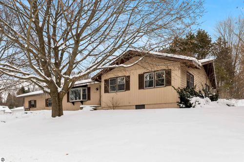 16863 3rd Street, Copemish, MI, 49625 | Card Image