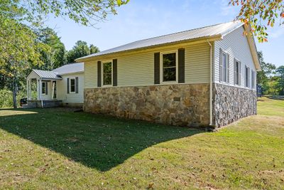 334 S John Locke Rd, House other with 4 bedrooms, 2 bathrooms and 2 parking in Mc Minnville TN | Image 2